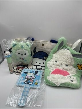 Sanrio Pochacco Green Plush Pouch and Character Tote- 5 piece set